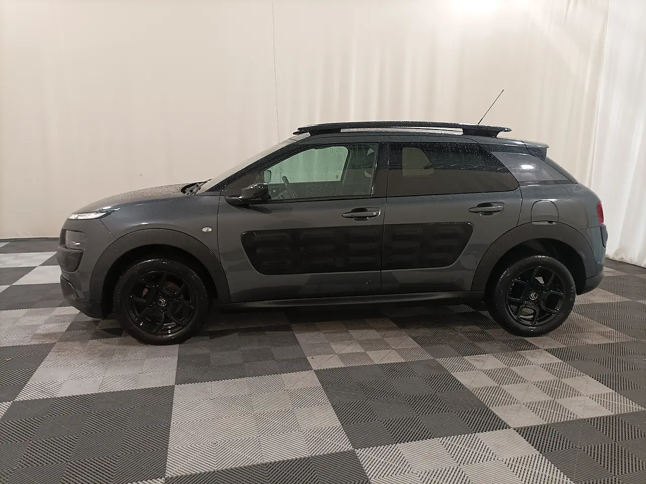 Citroen C4 Cactus C4 Cactus 1.2 e-VTI Start&Stop Shine ETG 5