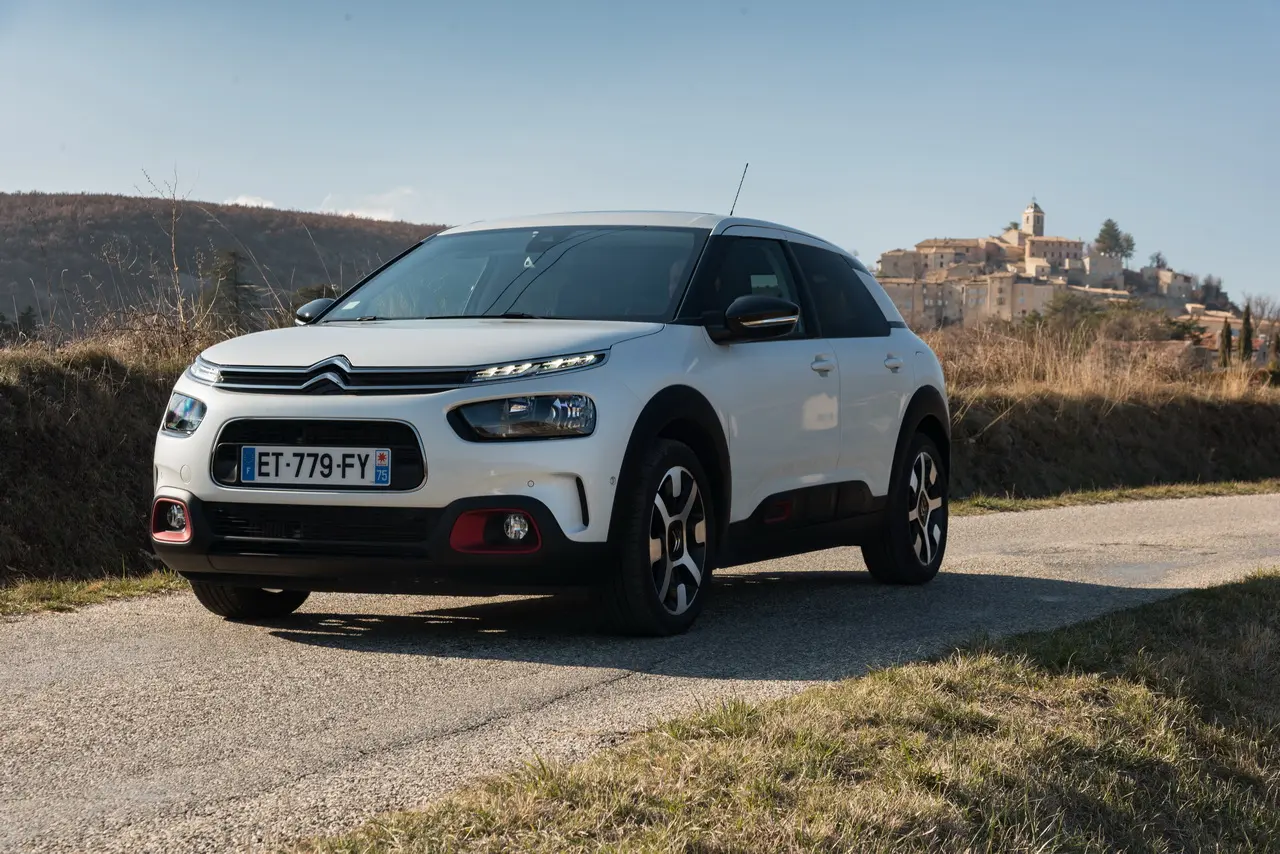 Citroen C4 Cactus C4 Cactus 1.5 BlueHDI Shine EAT6 6