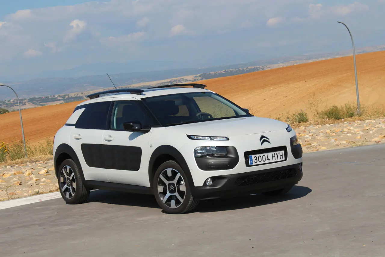 Citroen C4 Cactus C4 Cactus 1.6 BlueHDI Shine Edition 2