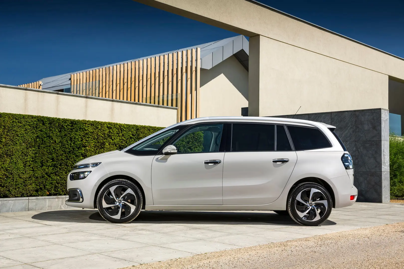 Citroen C4 C4 Grand Spacetourer 1.5 BlueHDI Shine EAT8 5