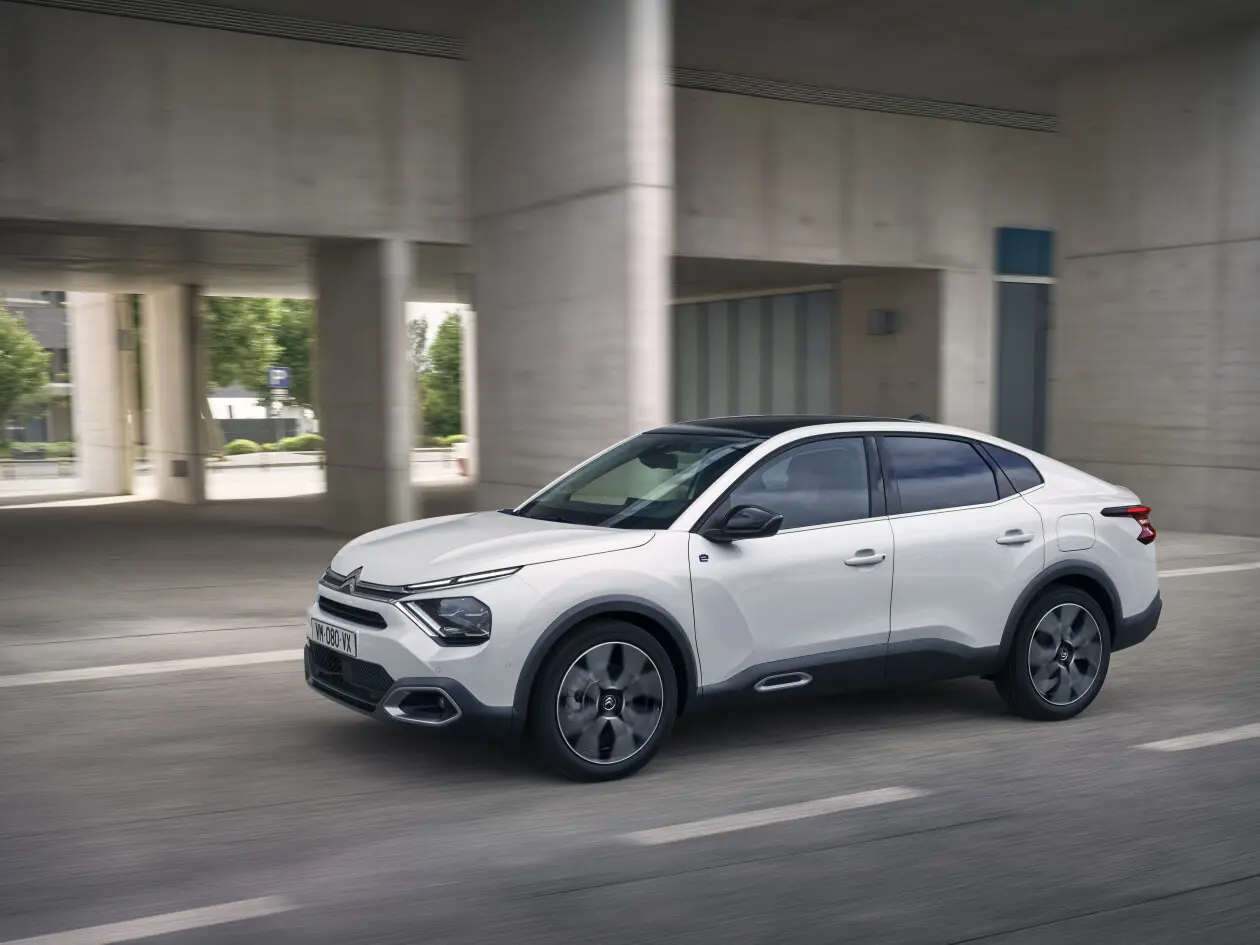 Citroen C4 X C4 X 1.5 BlueHDI Feel Bold EAT8 5