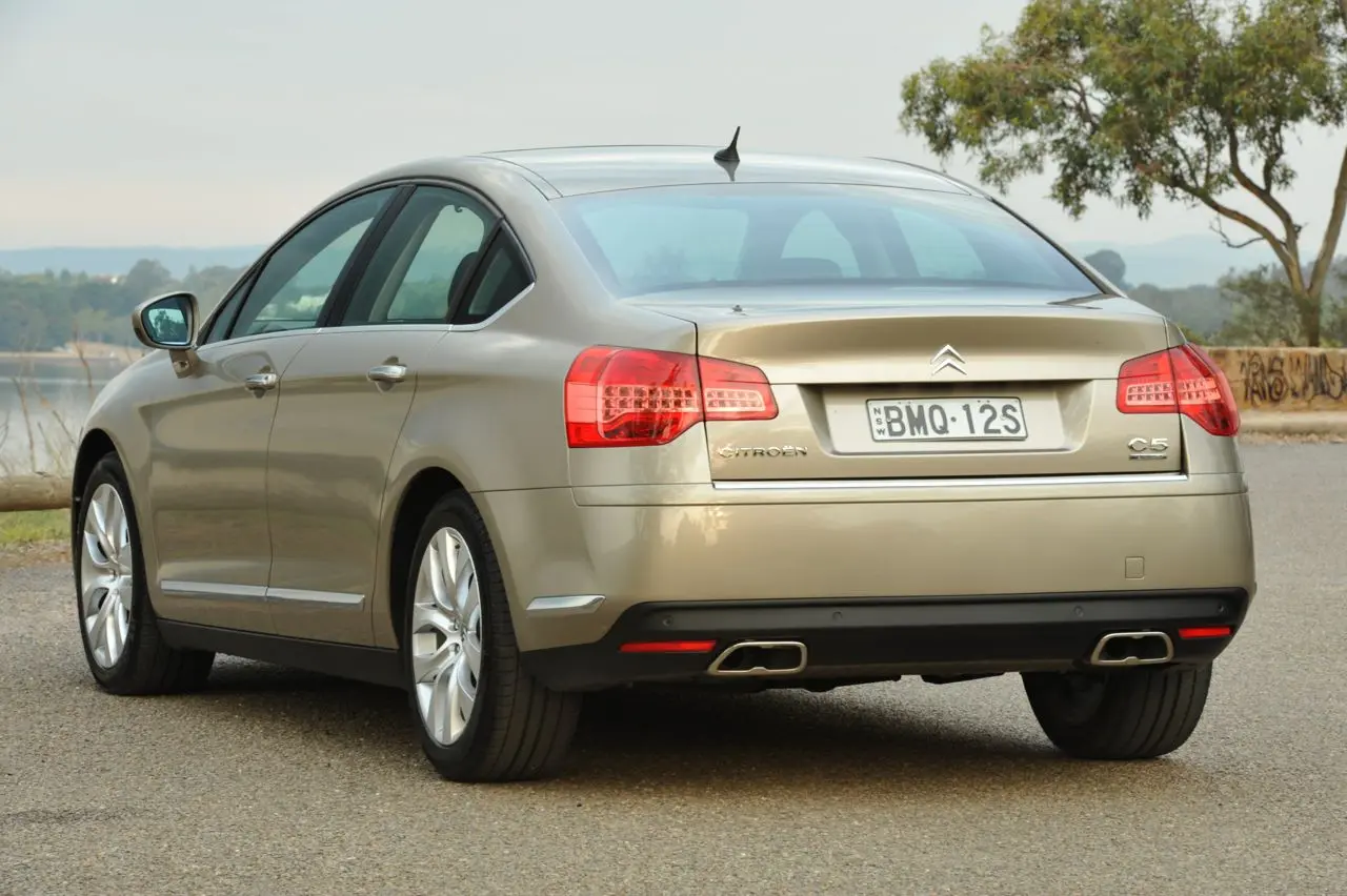Citroen C5 C5 1.6 HDI Executive 4