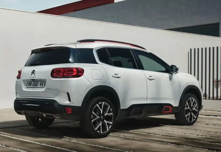 Citroen C5 C5 Aircross 1.6 PureTech Feel Adventure 7