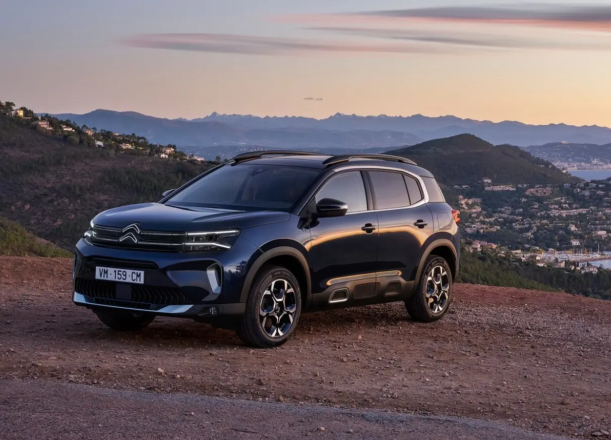 Citroen C5 C5 Aircross 1.6 Puretech Shine Bold 1
