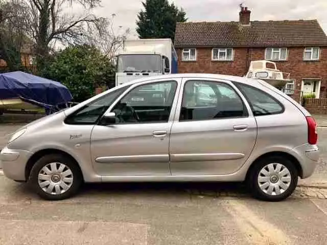 Citroen Xsara Xsara Picasso 1.6 HDI Exclusive 4