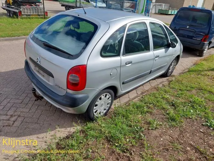 Citroen Xsara Xsara Picasso 1.8 Exclusive 6
