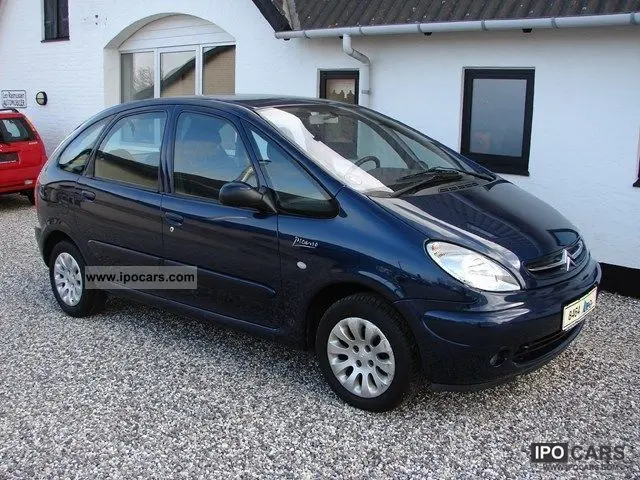 Citroen Xsara Xsara Picasso 2.0 Exclusive 1