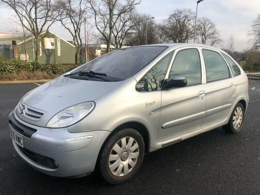 Citroen Xsara Xsara Picasso 2.0i Exclusive 3