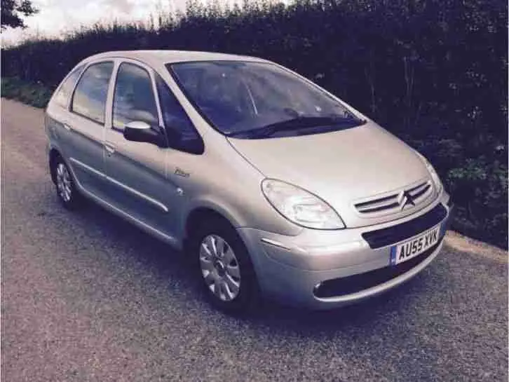 Citroen Xsara Xsara Picasso 2.0i Exclusive 5