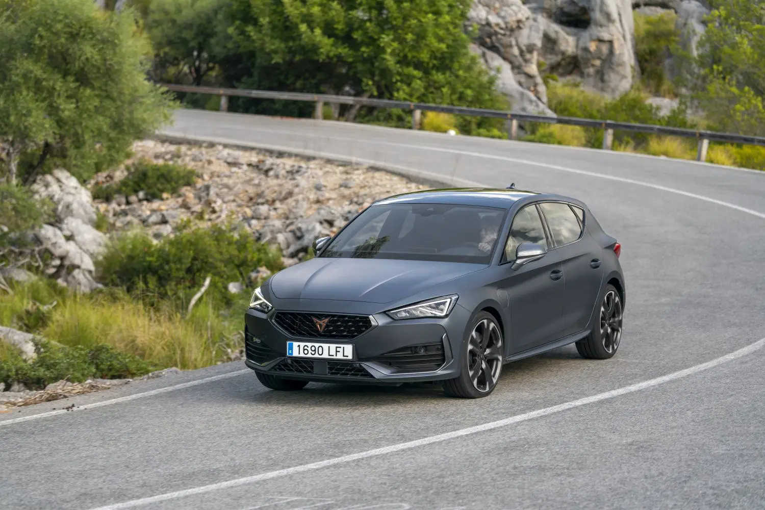 Cupra Leon Leon 2.0 TSI DSG 2