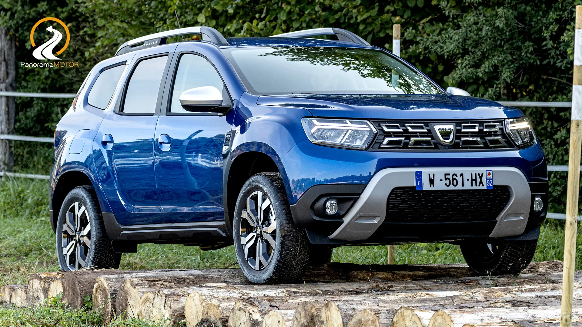 Dacia Duster Duster 1.3 TCE Essential 4x4 6