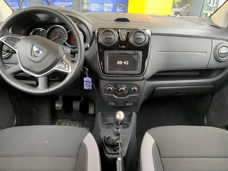 Dacia Lodgy Lodgy 1.5 BlueDCI Stepway 5 Koltuklu 5