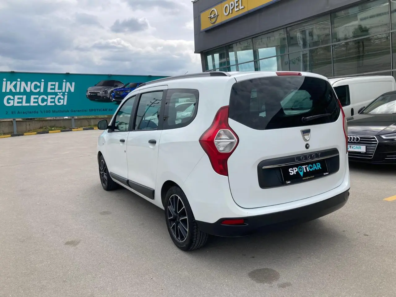 Dacia Lodgy Lodgy 1.5 BlueDCI Stepway 7 Koltuklu 5