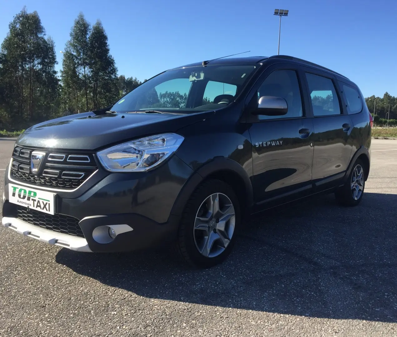 Dacia Lodgy Lodgy 1.5 DCI Stepway 6