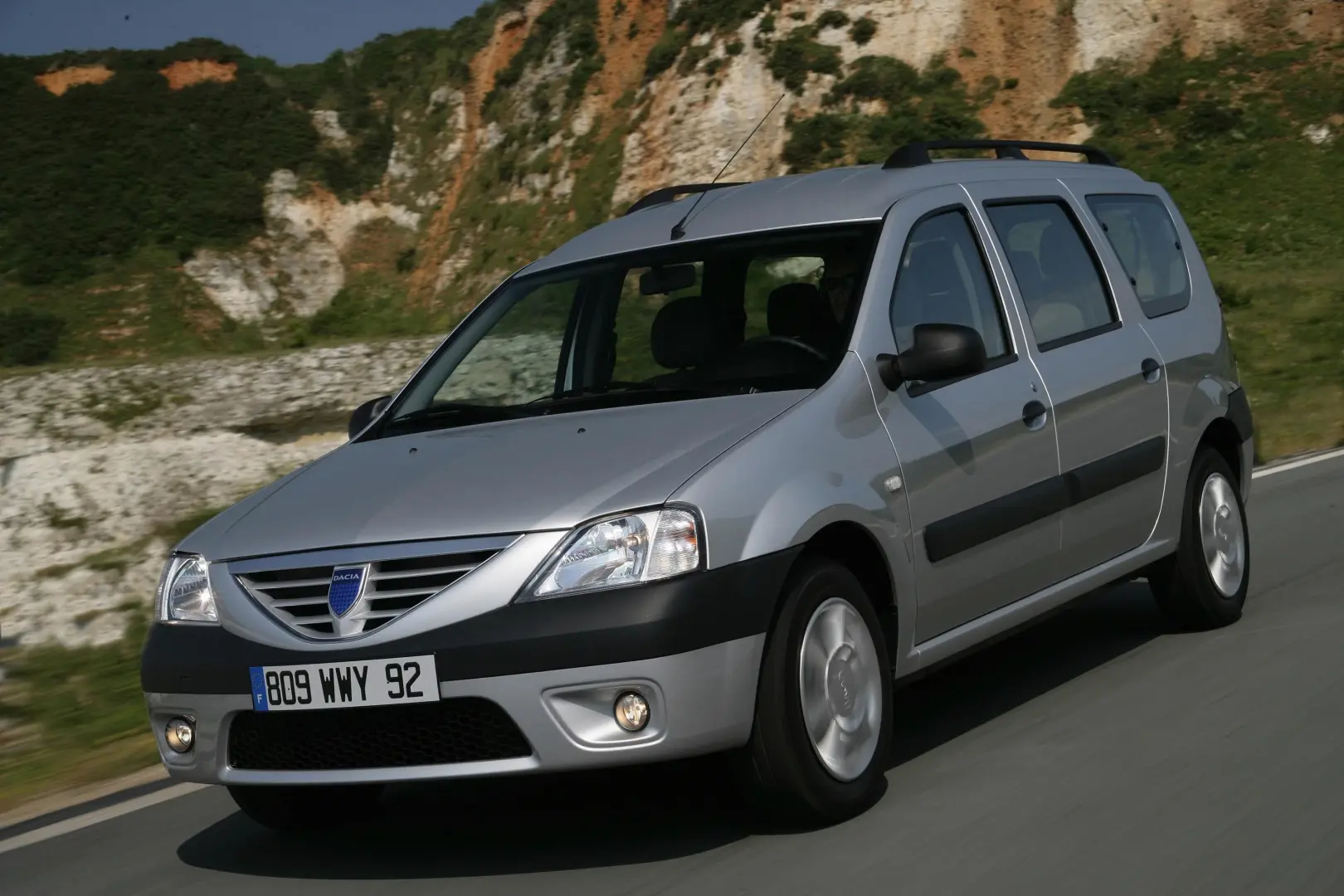 Dacia Logan Logan 1.4 Laureate 6