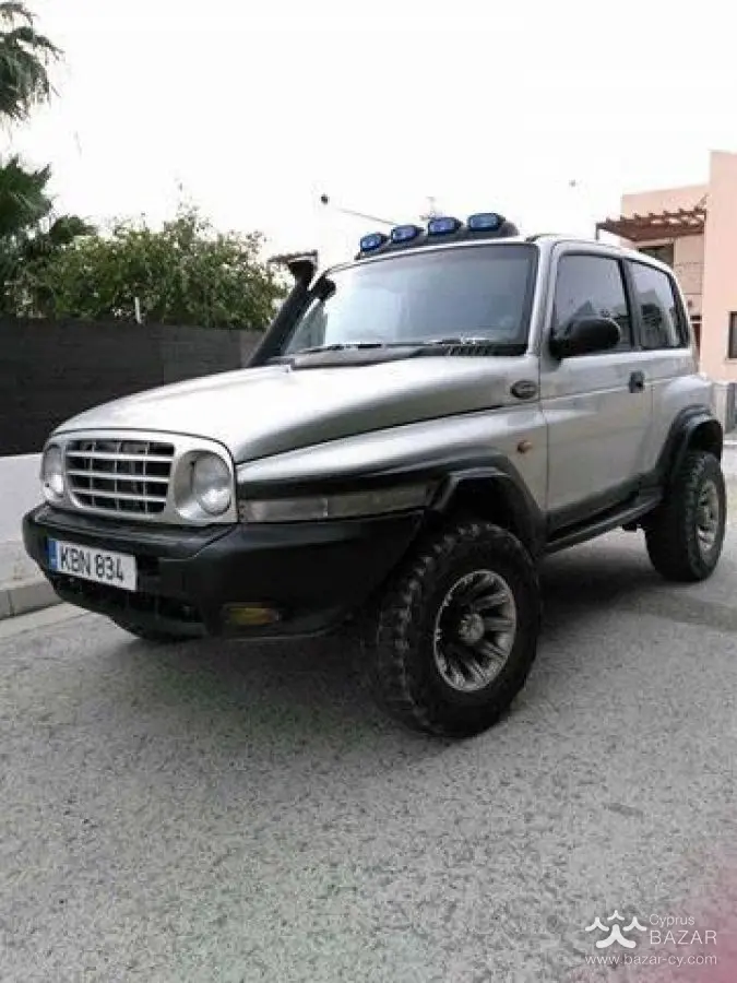 Daewoo Korando Korando 2.3 E23 0