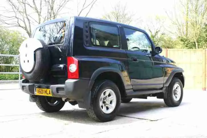 Daewoo Korando Korando 2.3 E23 4