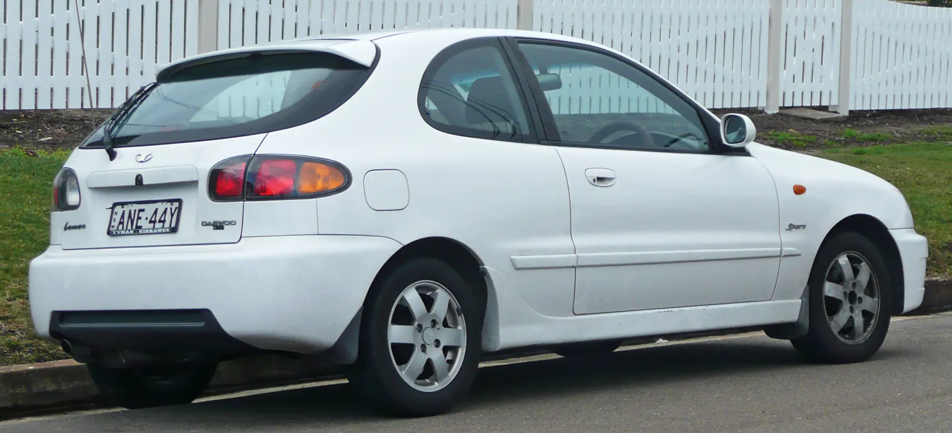 Daewoo Lanos Lanos 1.5 S 1