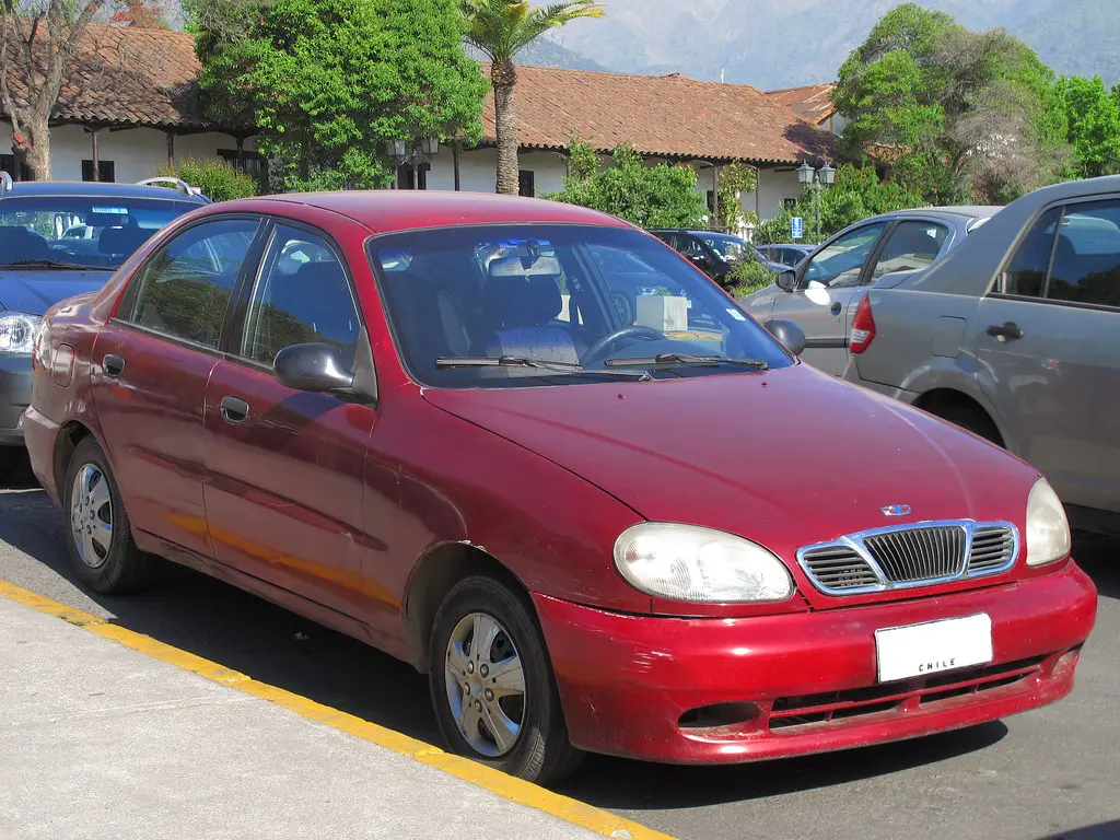 Daewoo Lanos Lanos 1.5 S 5
