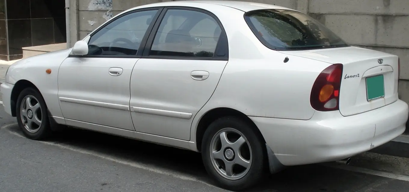 Daewoo Lanos Lanos 1.5 S 4