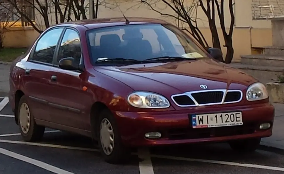 Daewoo Lanos Lanos 1.5 SE 6