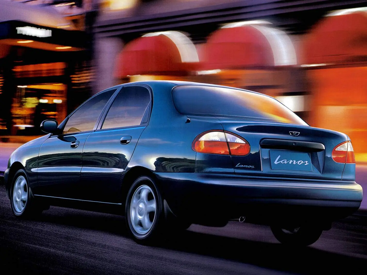 Daewoo Lanos Lanos 1.5 SE 4