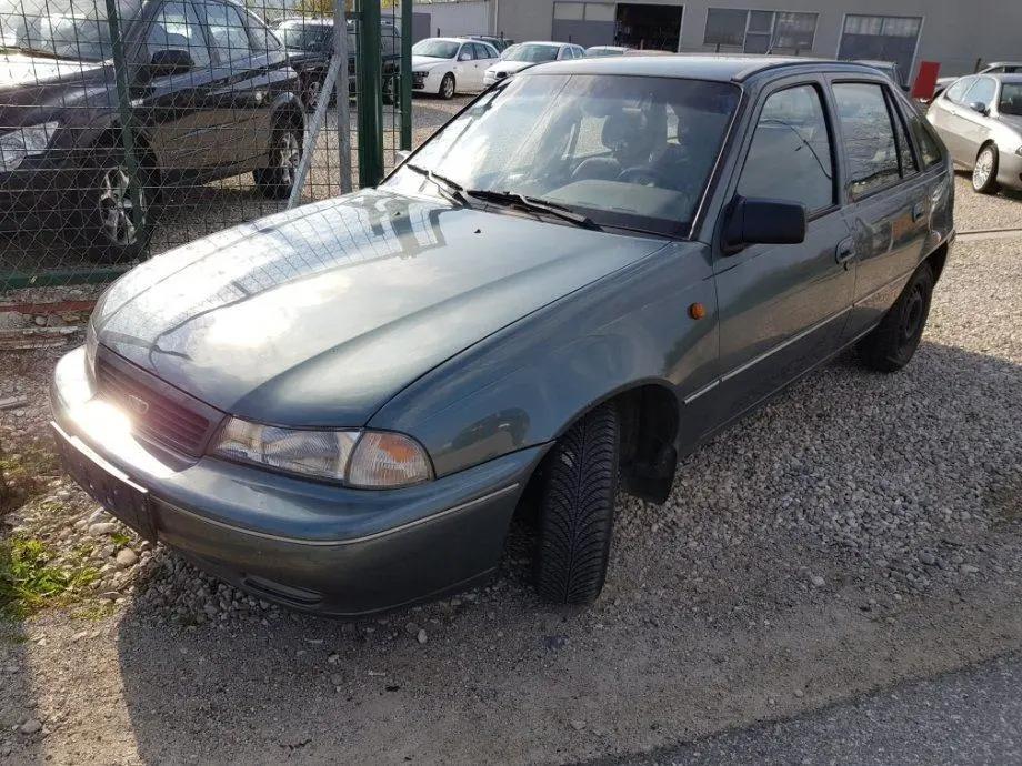 Daewoo Nexia Nexia 1.5i GL 4