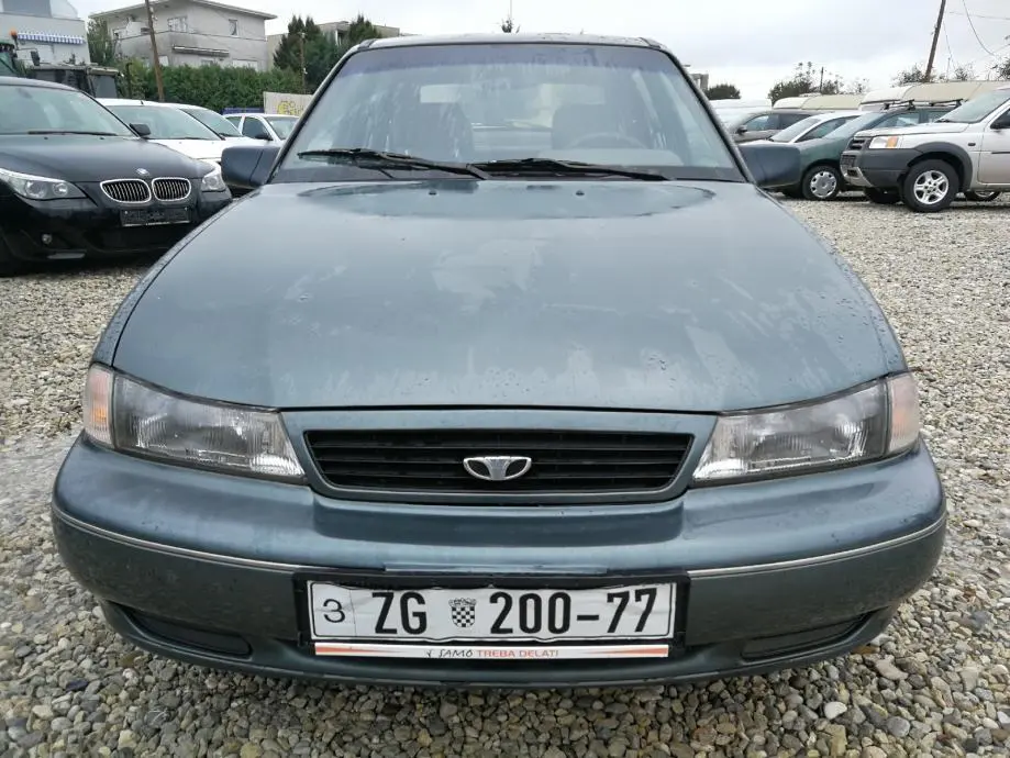 Daewoo Nexia Nexia 1.5i GL 5