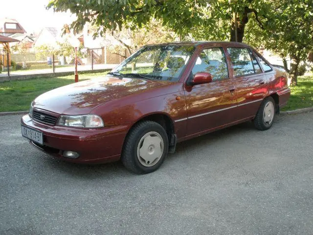 Daewoo Nexia Nexia 1.5i GLE 5