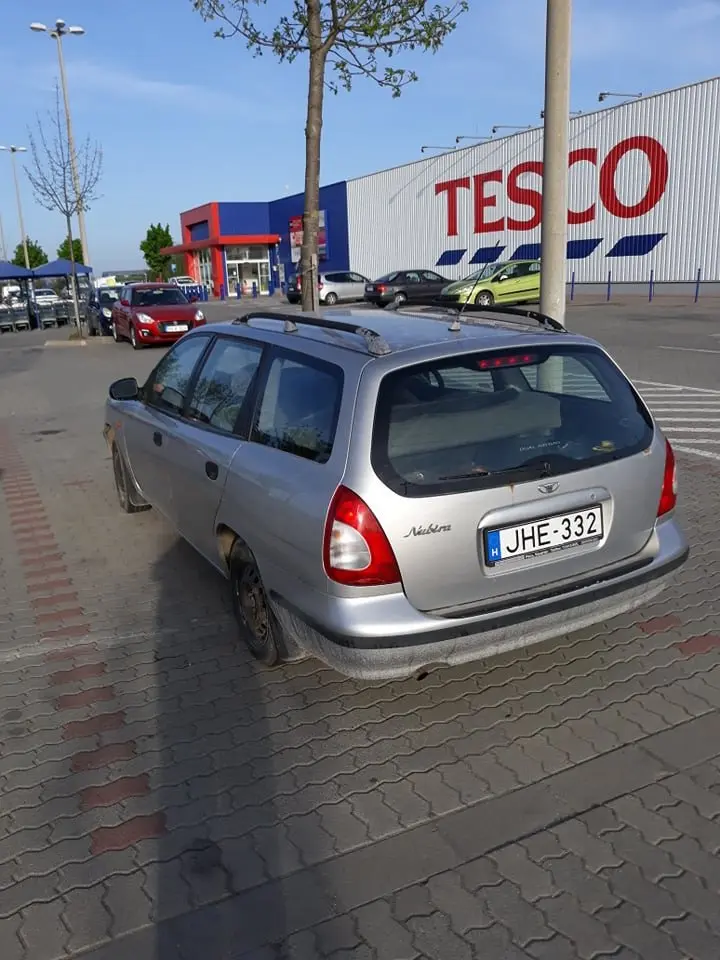 Daewoo Nubira Nubira 1.6 SX 6