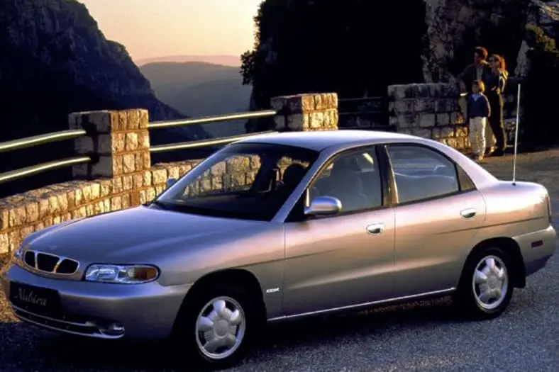 Daewoo Nubira Nubira 1.6 SX 4