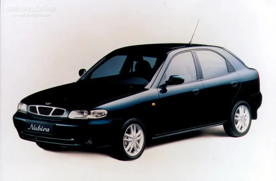 Daewoo Nubira Nubira 2.0 CDX 1