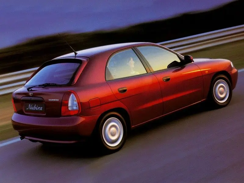 Daewoo Nubira Nubira 2.0 CDX 2