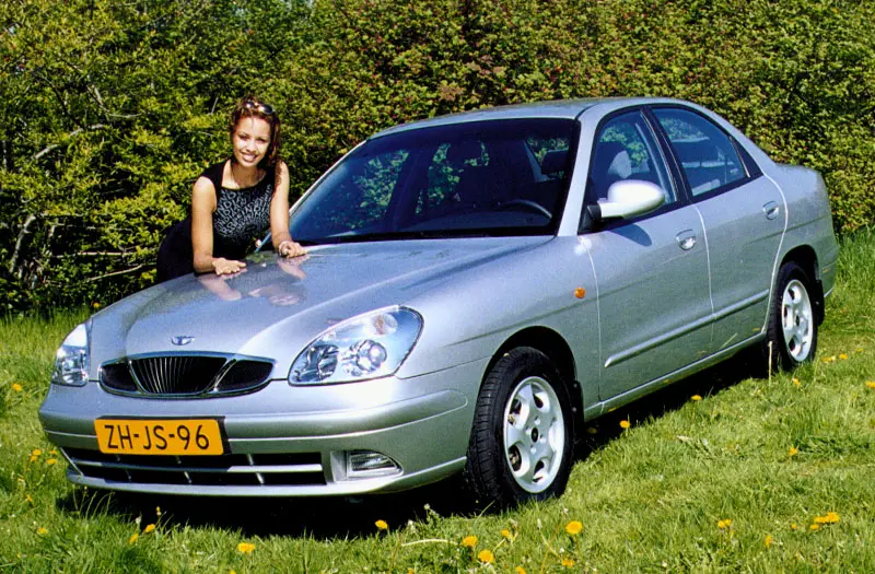 Daewoo Nubira Nubira 2.0 CDX 6