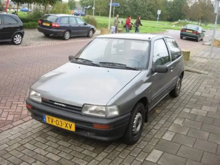 Daihatsu Charade Charade 1.3i Compact 3