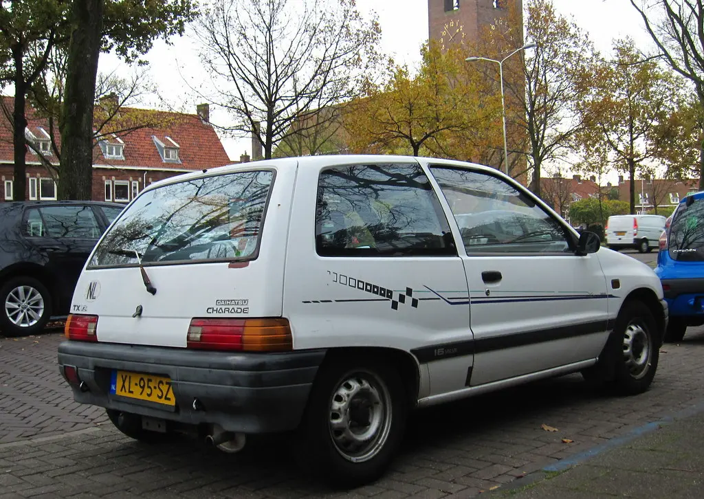 Daihatsu Charade Charade 1.3i Compact 4