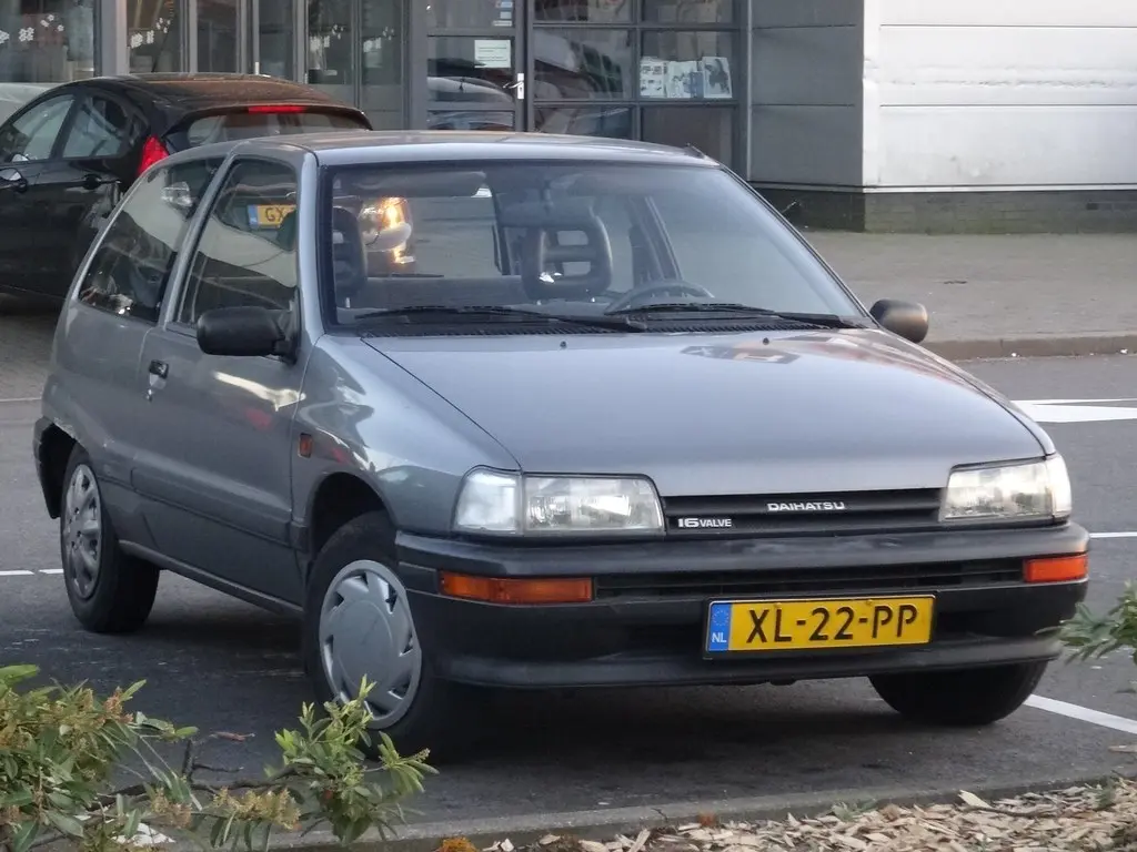 Daihatsu Charade Charade 1.3i Compact 3
