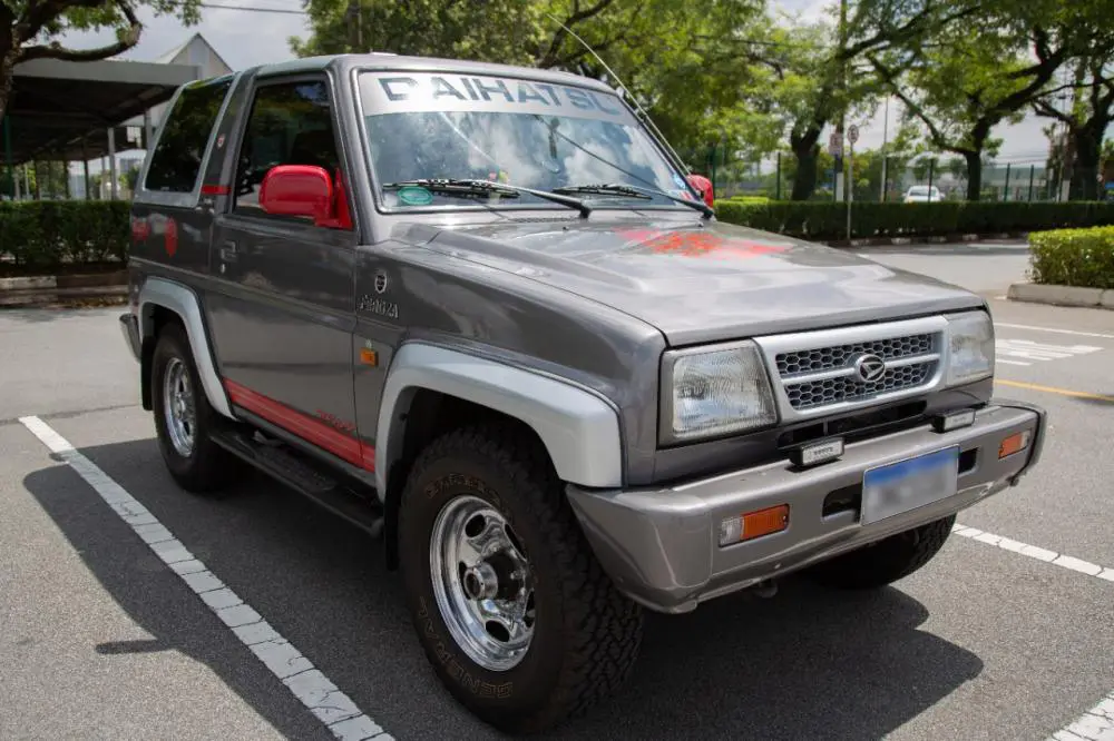 Daihatsu Feroza Feroza 1.6 SX 1