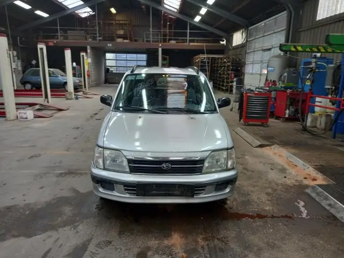 Daihatsu  Gran Move 1.6 CXS 3