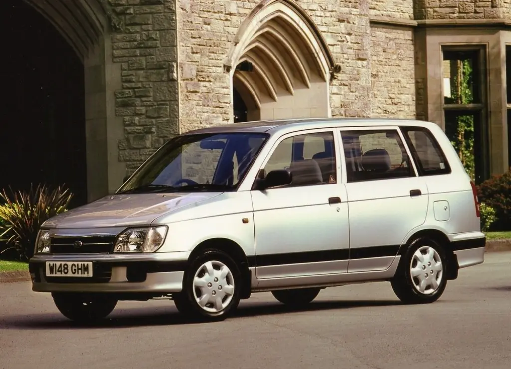 Daihatsu  Gran Move 1.6 CXS 6