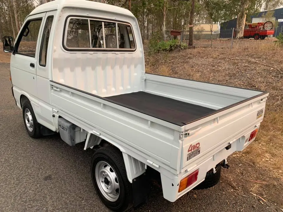 Daihatsu  Hijet 1.0 4