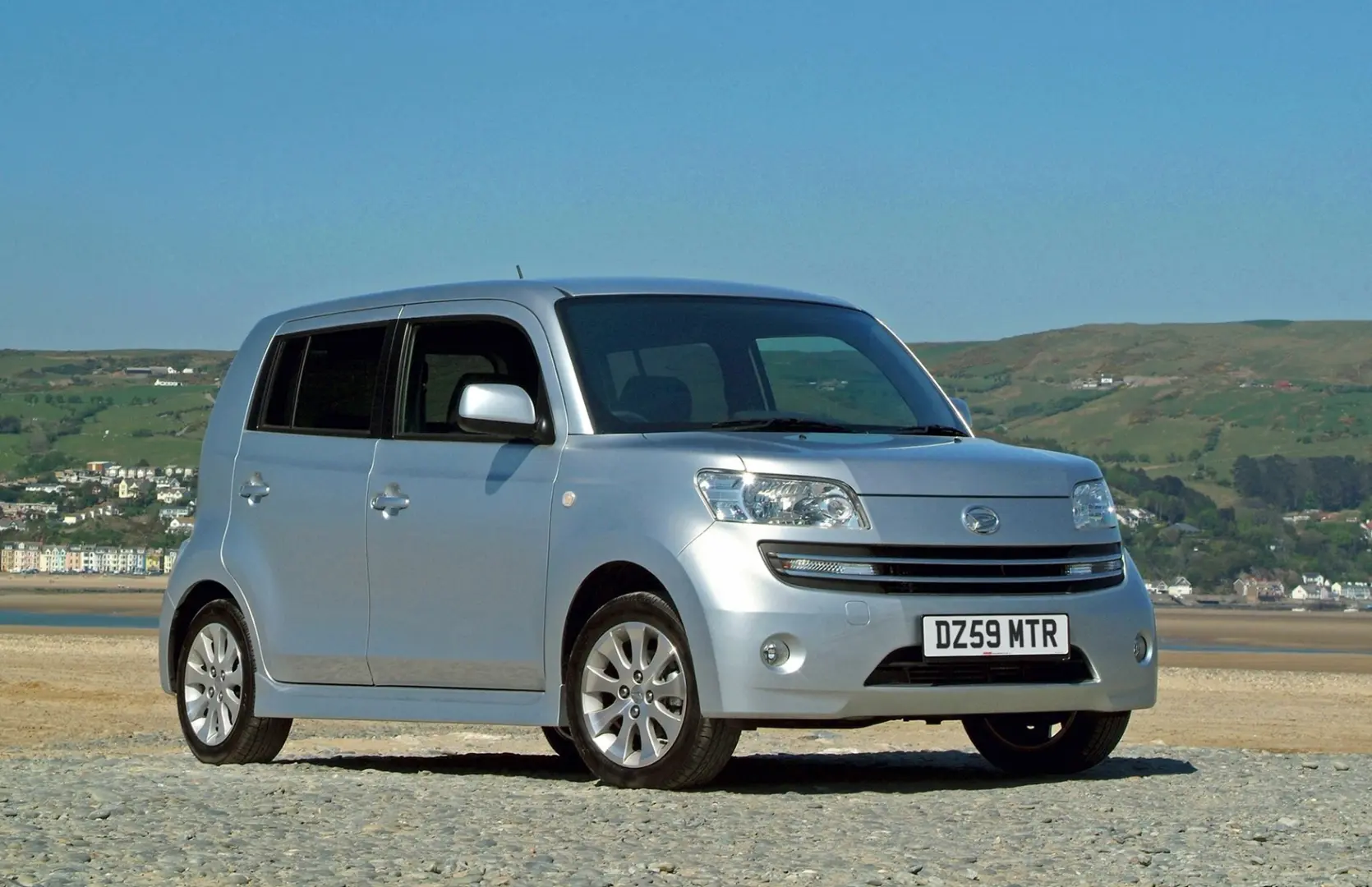 Daihatsu Materia Materia 1.5 Gold 1