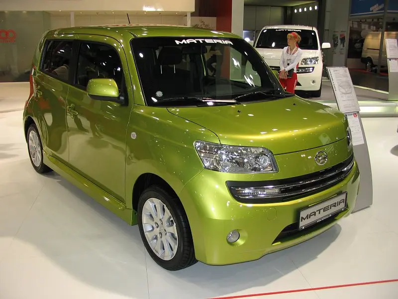 Daihatsu Materia Materia 1.5 Gold 4
