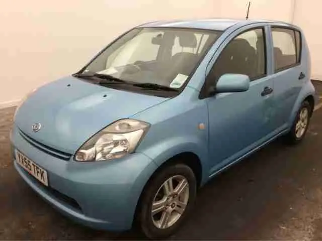 Daihatsu Sirion Sirion 1.0 0