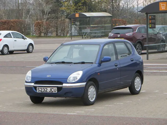 Daihatsu Sirion Sirion 1.0 CL 3