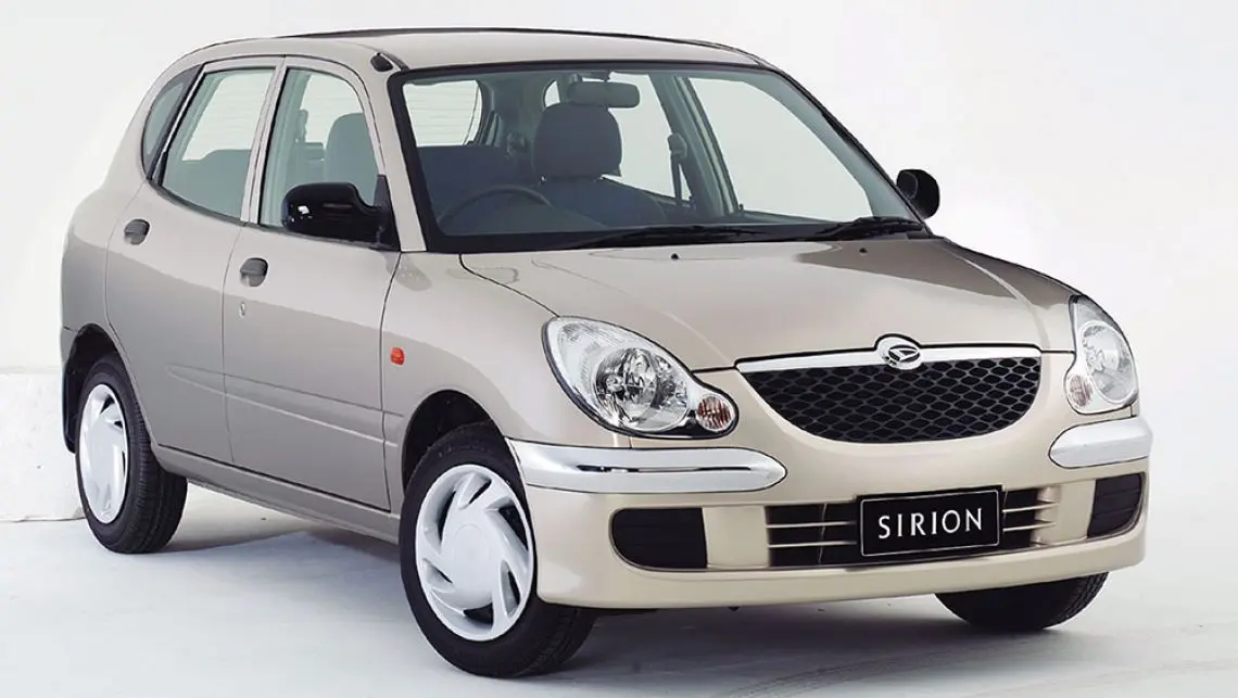 Daihatsu Sirion Sirion 1.0 CX 5