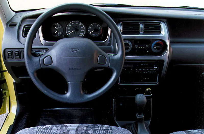 Daihatsu Sirion Sirion 1.3 5