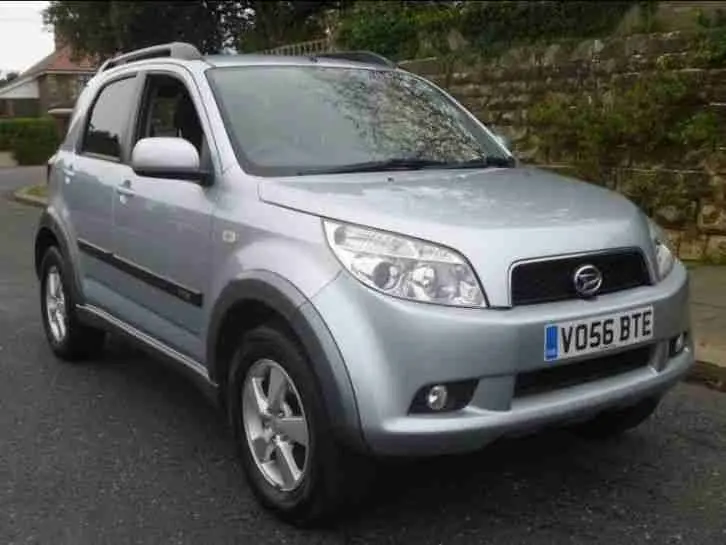 Daihatsu Terios Terios 1.5 Silver 4