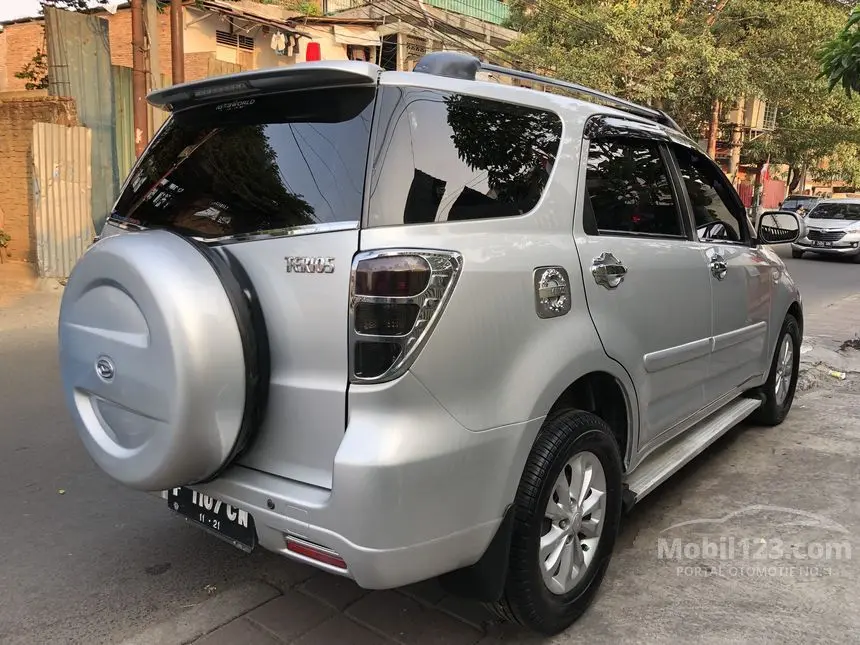 Daihatsu Terios Terios 1.5 Silver 6
