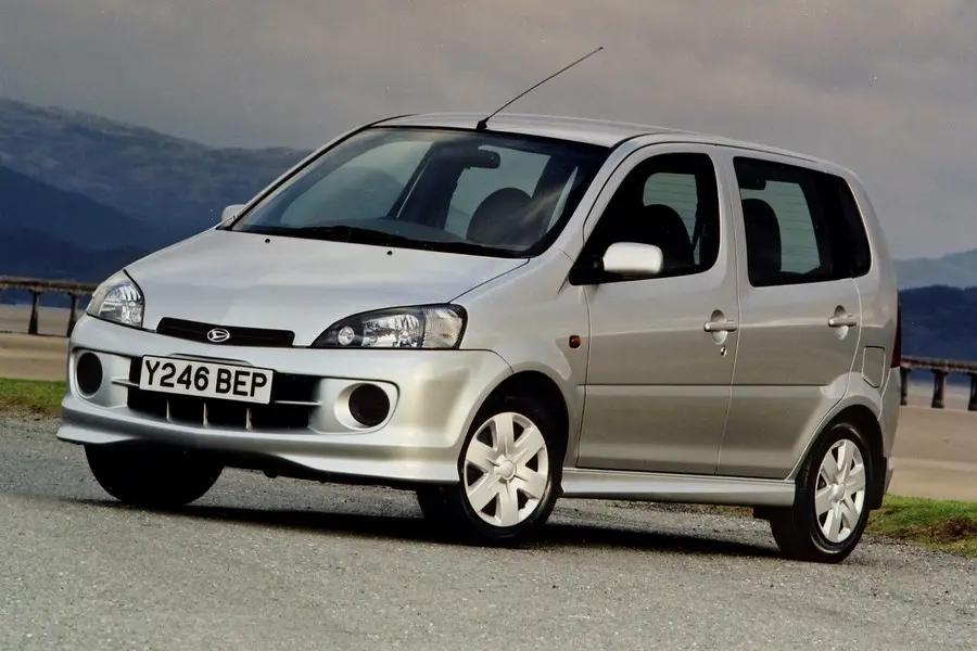 Daihatsu YRV YRV 1.3 6